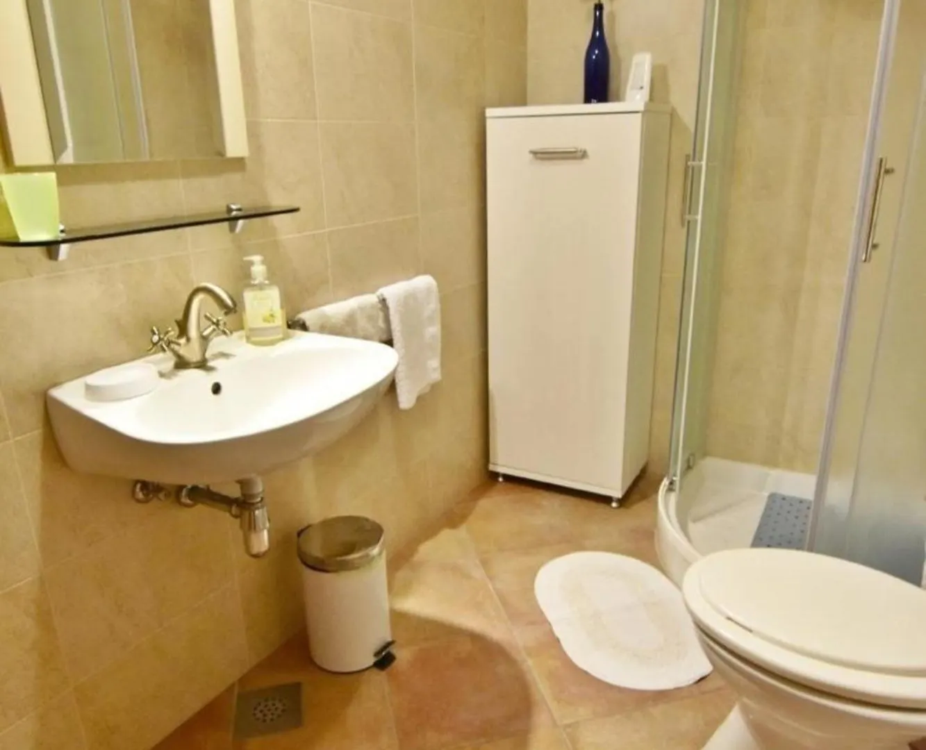 Klimatisierte Wohnung In Tar Mit Garten, Terrasse Und Grill Poreč