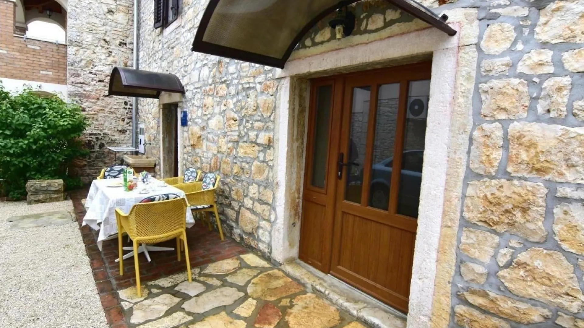 Klimatisierte Wohnung In Tar Mit Garten, Terrasse Und Grill Poreč 0*,  Croácia